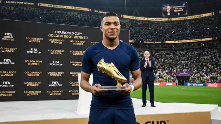 Mbappé Golden Boot 2026: All-Time Record in Fourth-Place Finish